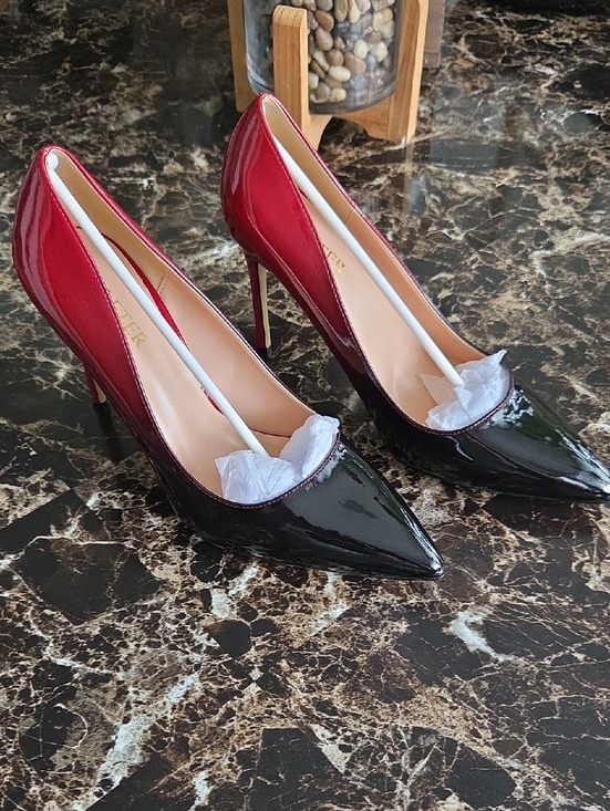 Coleter Shoes - Two-Tone Red and Black Patent Pointed Toe Stiletto Heels